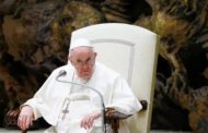 Papa Fransîs: Ji bo Êzidiyan çi ji destê me were em dê bikin